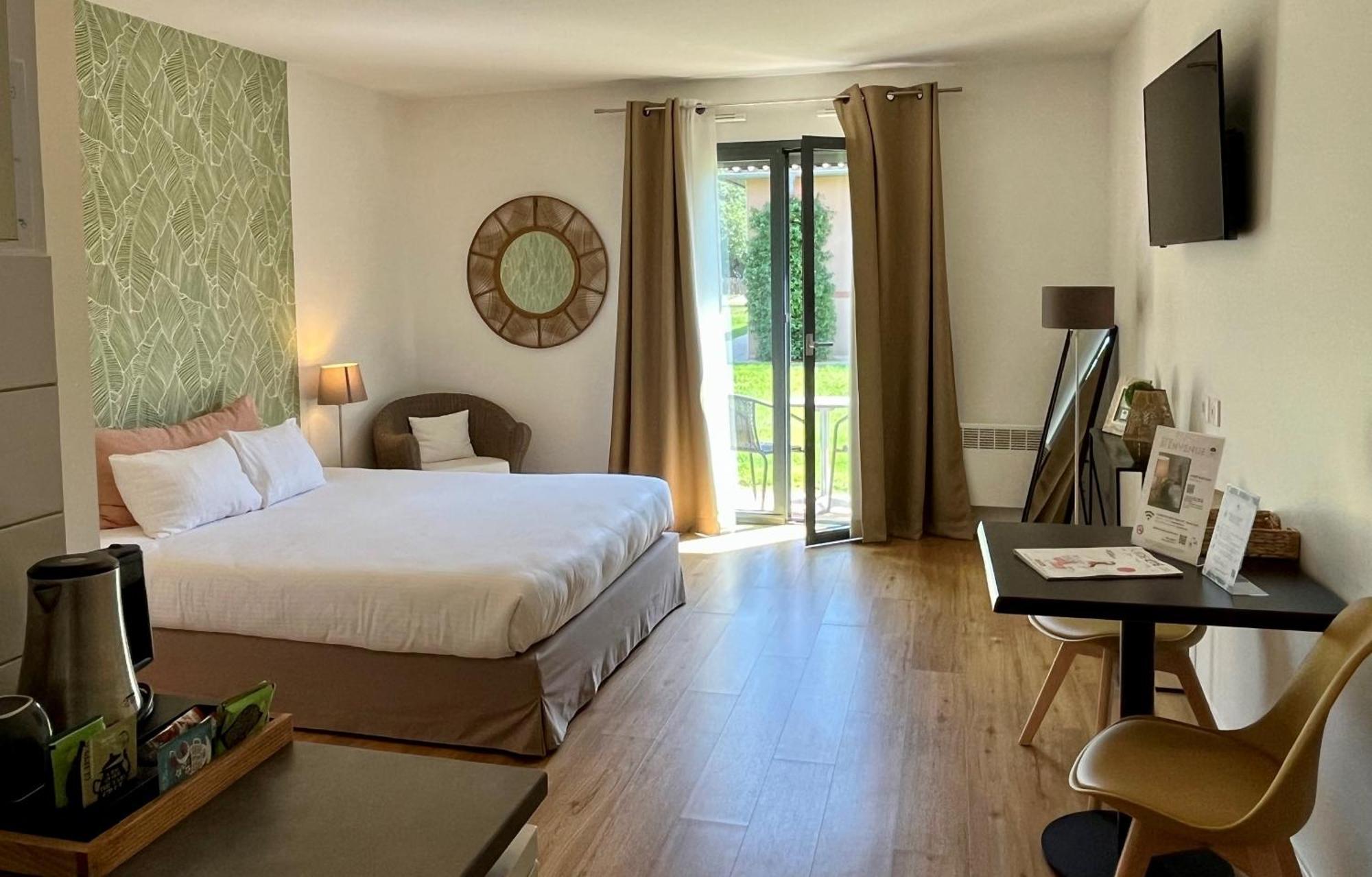 Hotel & Seminaire Le Patio Occitan - Toulouse Ouest - La Ramee Cugnaux Экстерьер фото
